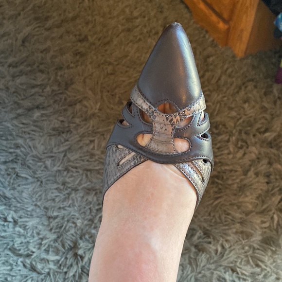 Rampage pointy toe slide pump two tone bronze and brown 8.5 - Picture 5 of 5